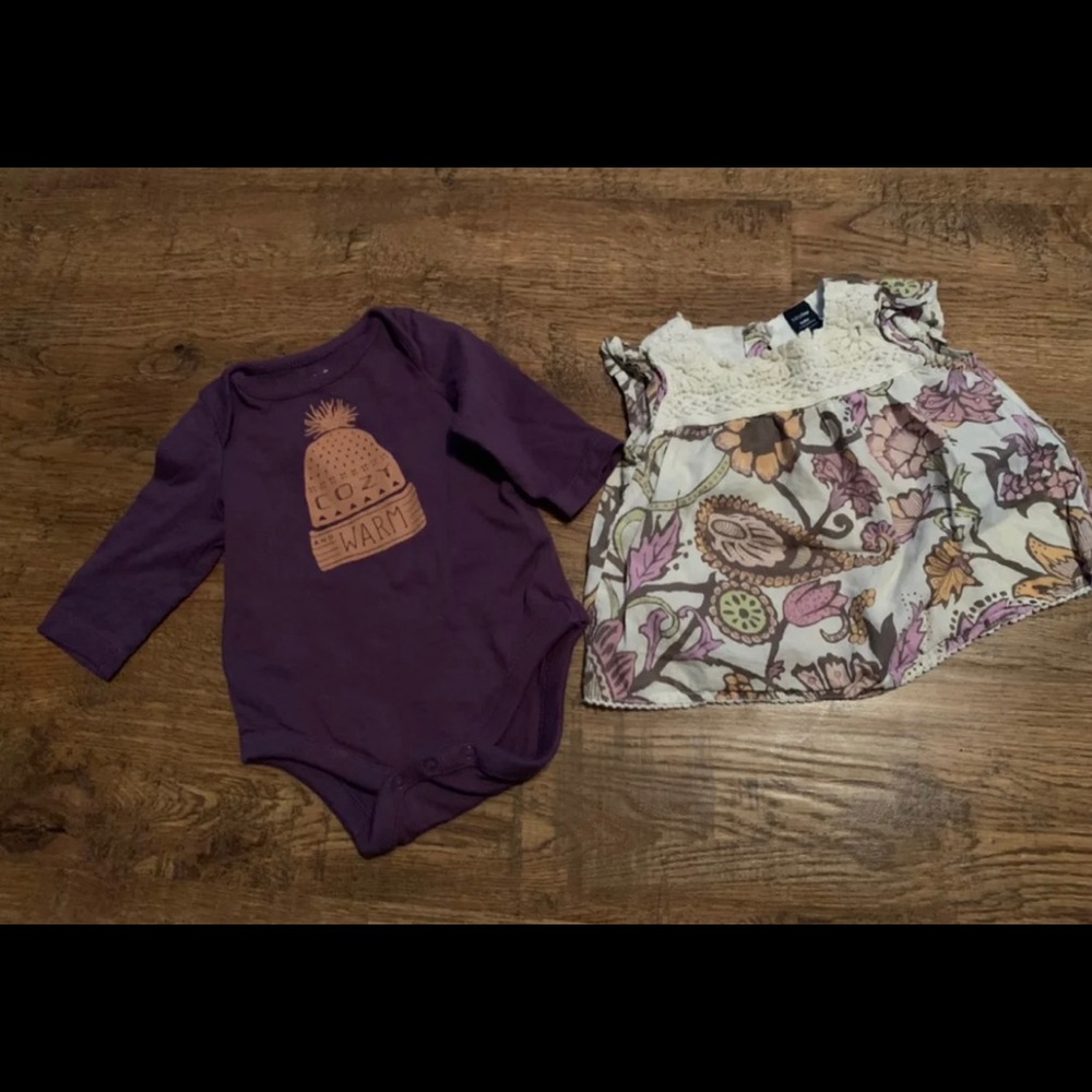 Girls baby Gap tops 0-3 month